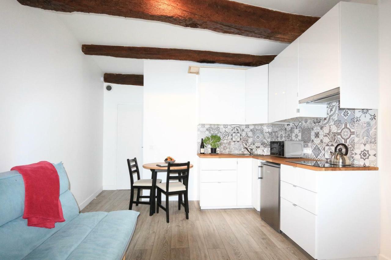 Rogerio En Plein Centre De L'Isle Sur Sorgue Apartment Exterior photo